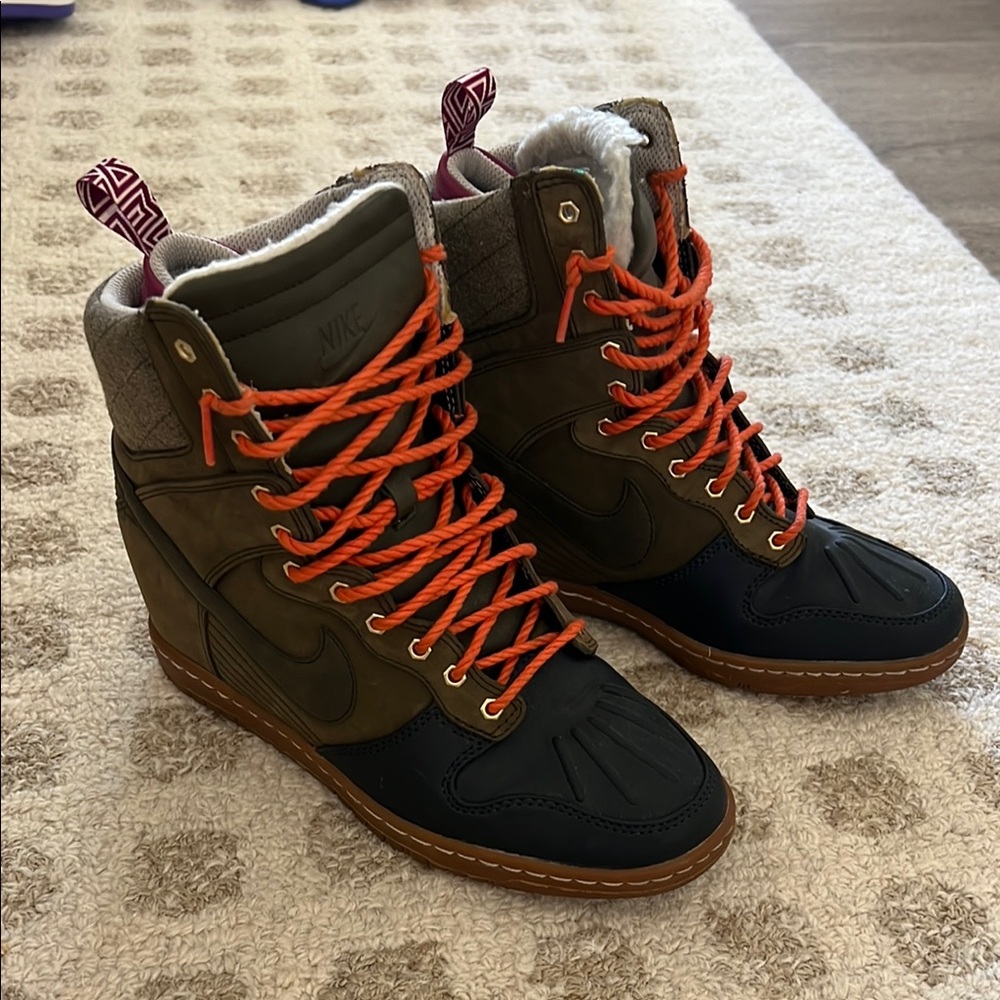 Nike Women's High-Top Sneakers - Olive and Black